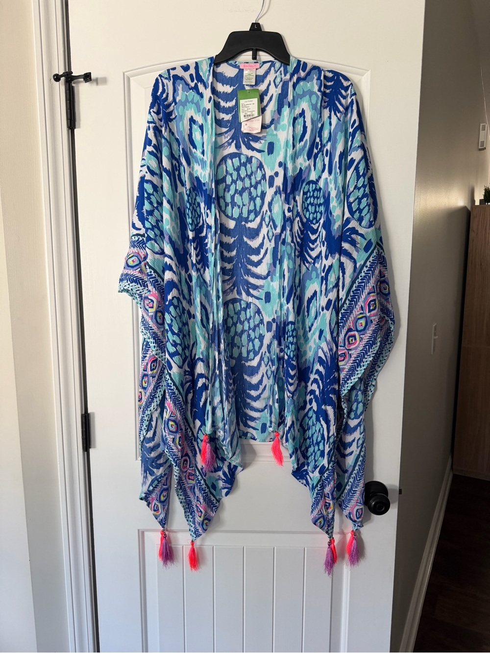 NWT Lilly Pulitzer Laila Kimono one size fits all - original retail $128